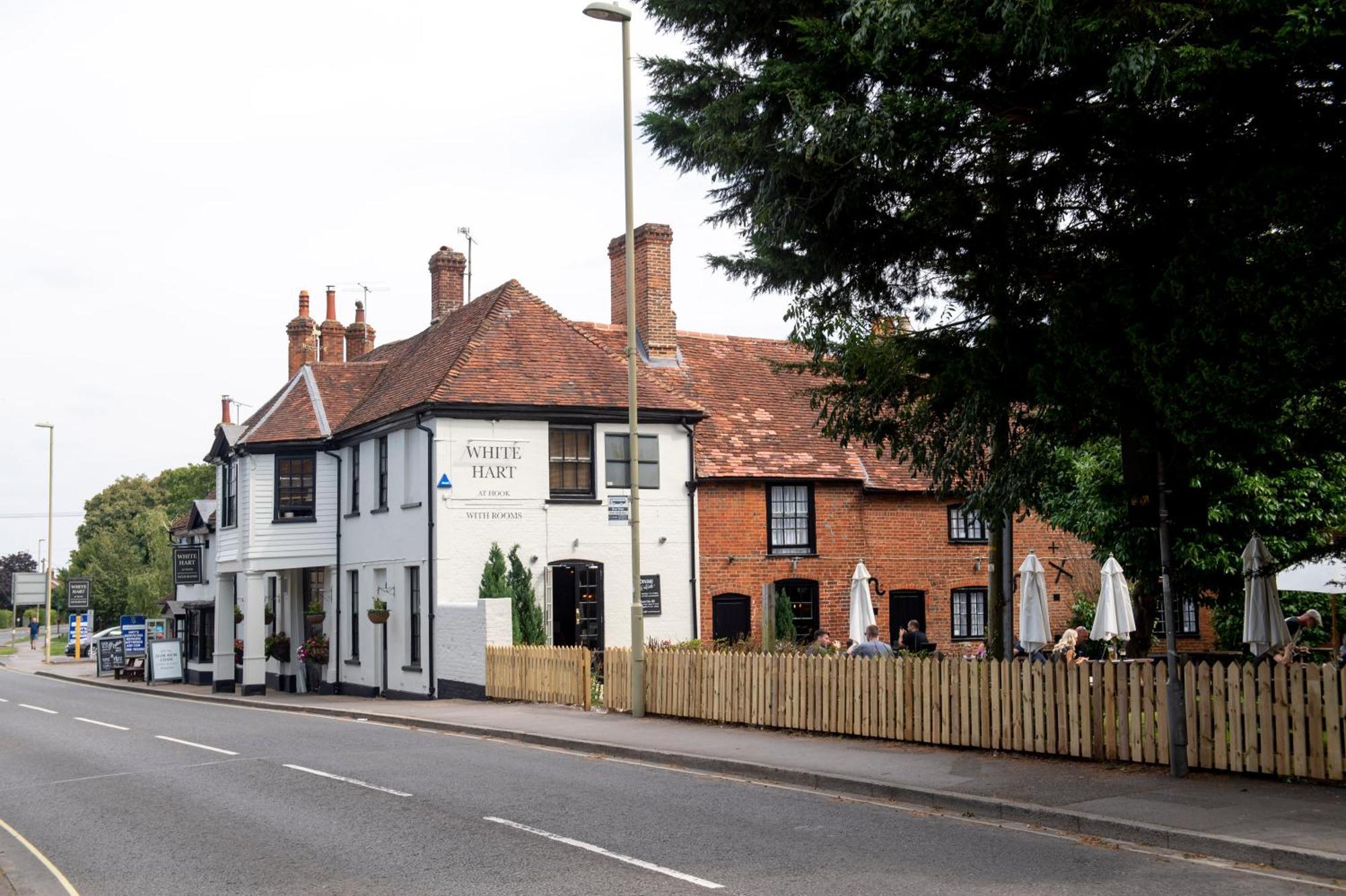 The White Hart By Innkeeper'S Collection Hook  Exterior photo